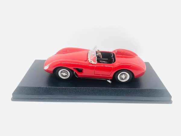 Ferrari 500 TRC Prova 1957 Art Model